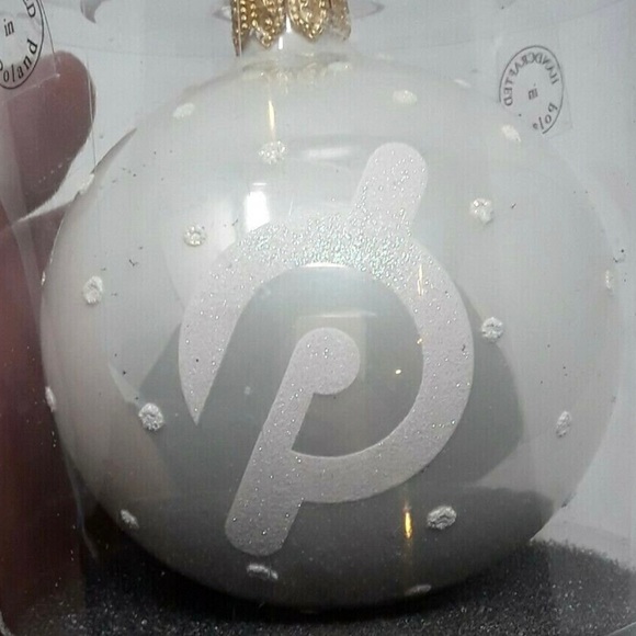 Peloton Christmas sphere NIB Rare! - Picture 4 of 5